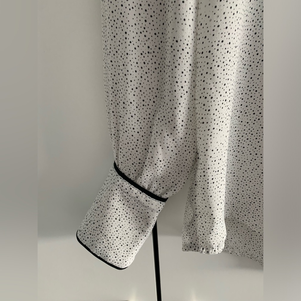 LOFT Black and White Polka Dot Blouse - Picture 6 of 7